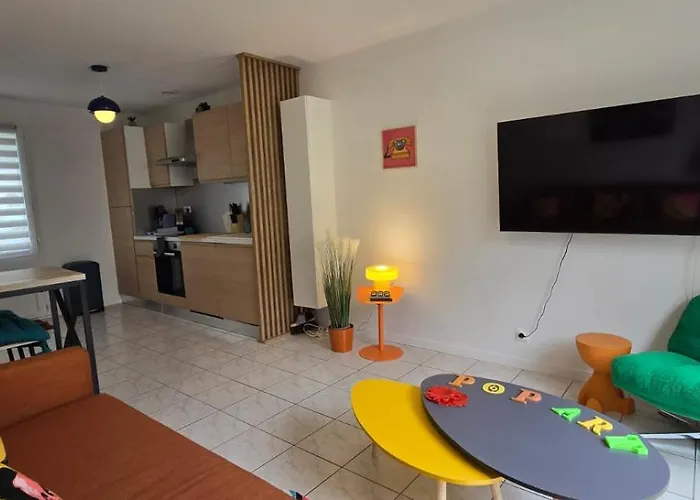 Nouveau ! Le Pop - Fun Et Coloré En Hypercentre De *